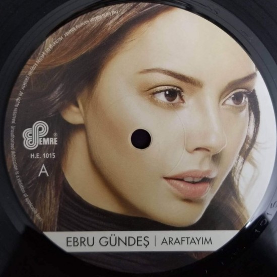 Ebru Gündeş - Araftayım